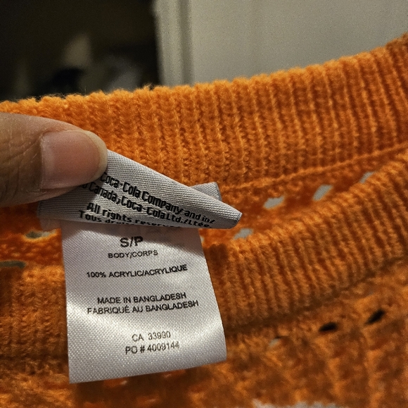 Orange top - Picture 4 of 4